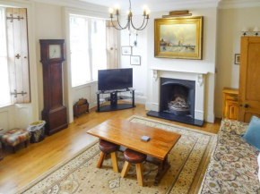 Hallgarth House